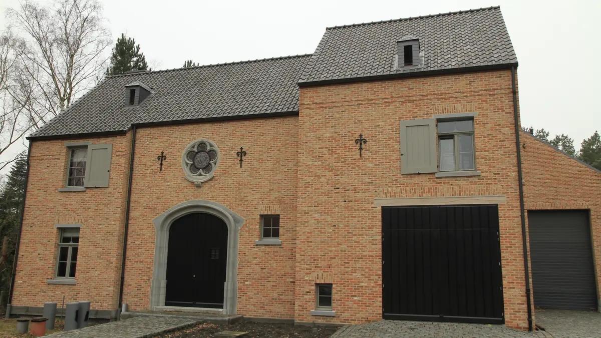 Realisatie Casa Morini — uitbouw met grote glaspartij